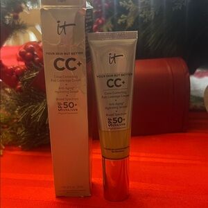 IT Cosmetics CC+ Cream Light Shade